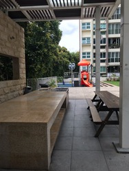 The Esparis (D18), Condominium #185402822